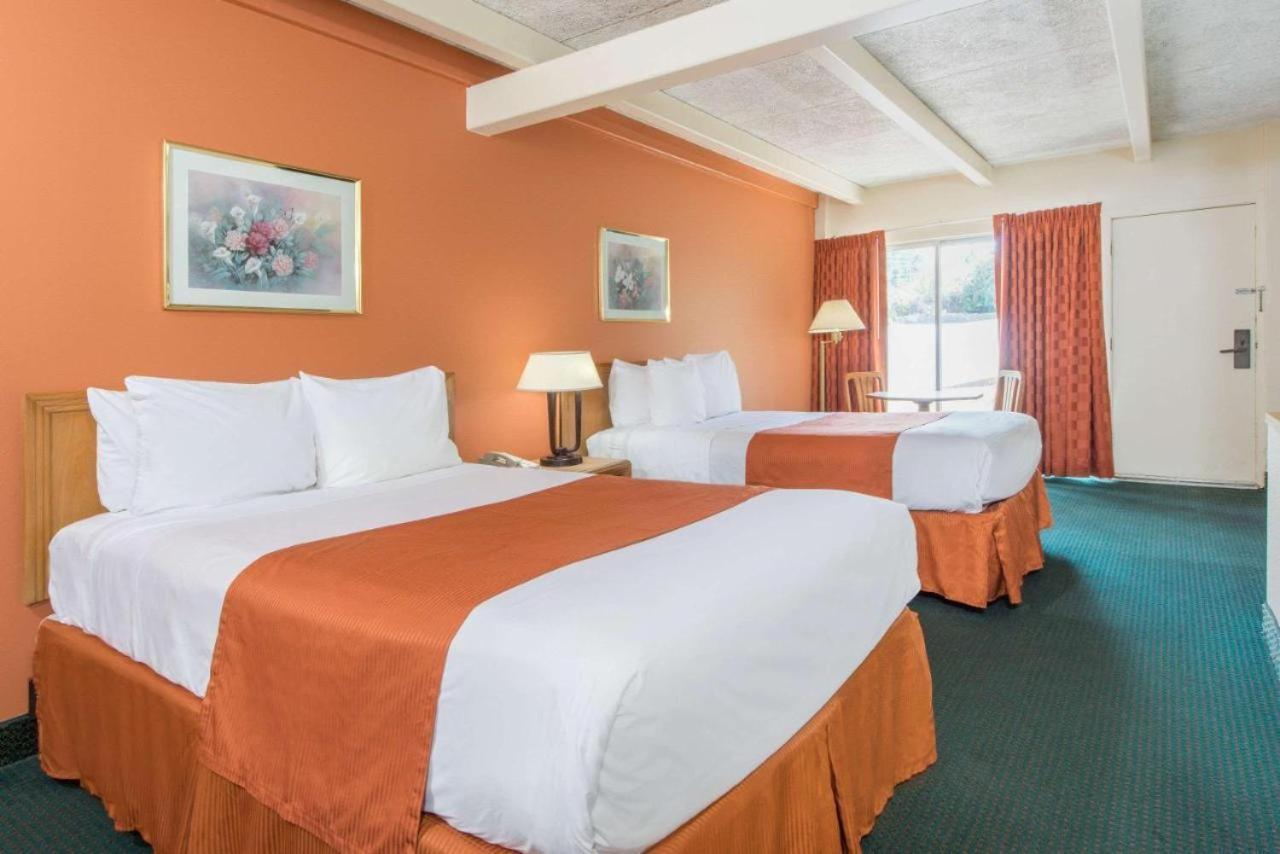 Haven Inn & Suites St Louis Hazelwood - Airport North Extérieur photo